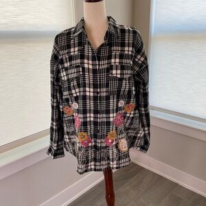 Savanna Jane Plaid Embroidered Flannel Button Down Blouse top Size Large